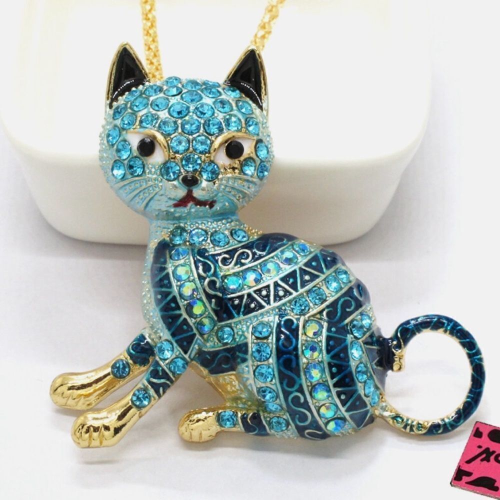 🐱 Betsey Johnson stunning crystal aqua kitty cat necklace 🐱